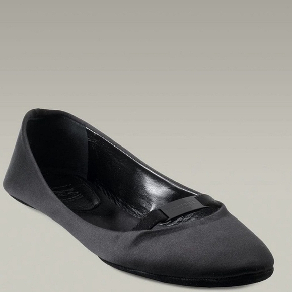 Burberry Satin Slipper - Picture 1 of 7